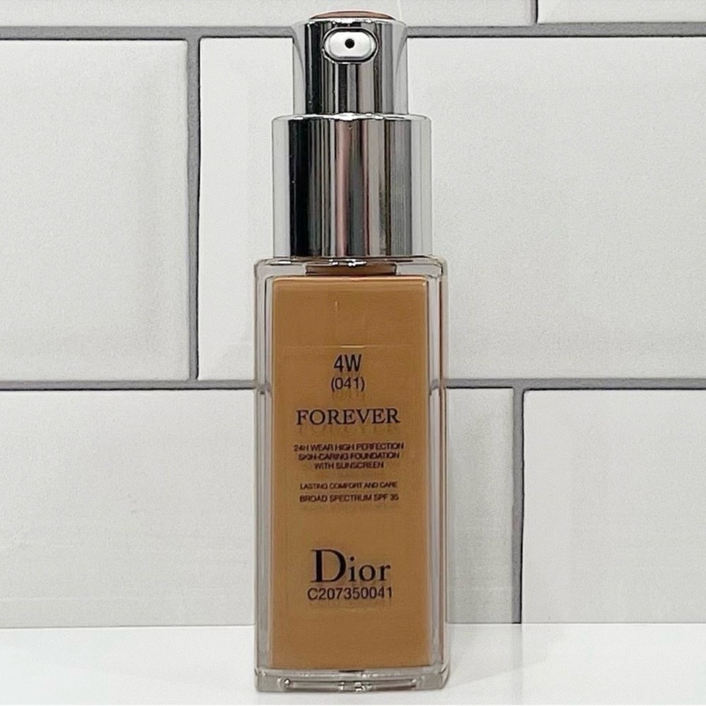 Dior 4W Warm Medium (041) Forever Foundation .67oz